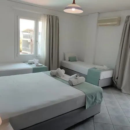 Francesca 3* 포토스