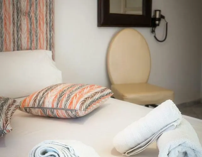 Francesca Apartahotel Potos