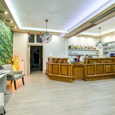 アパートホテル Francesca ポトス