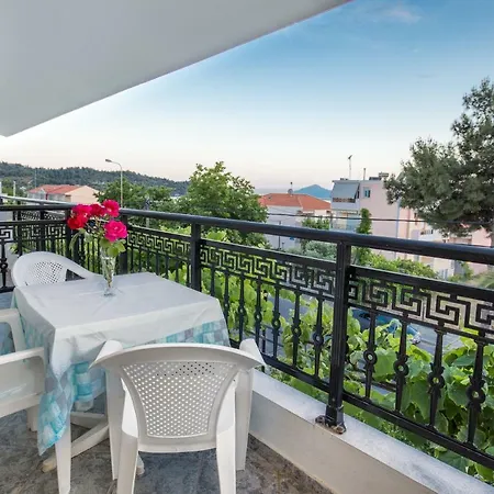 アパートホテル Francesca ポトス