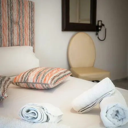 Francesca Appart hôtel Potos